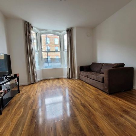 Stunning 1 Bedroom Apartment In 런던 외부 사진